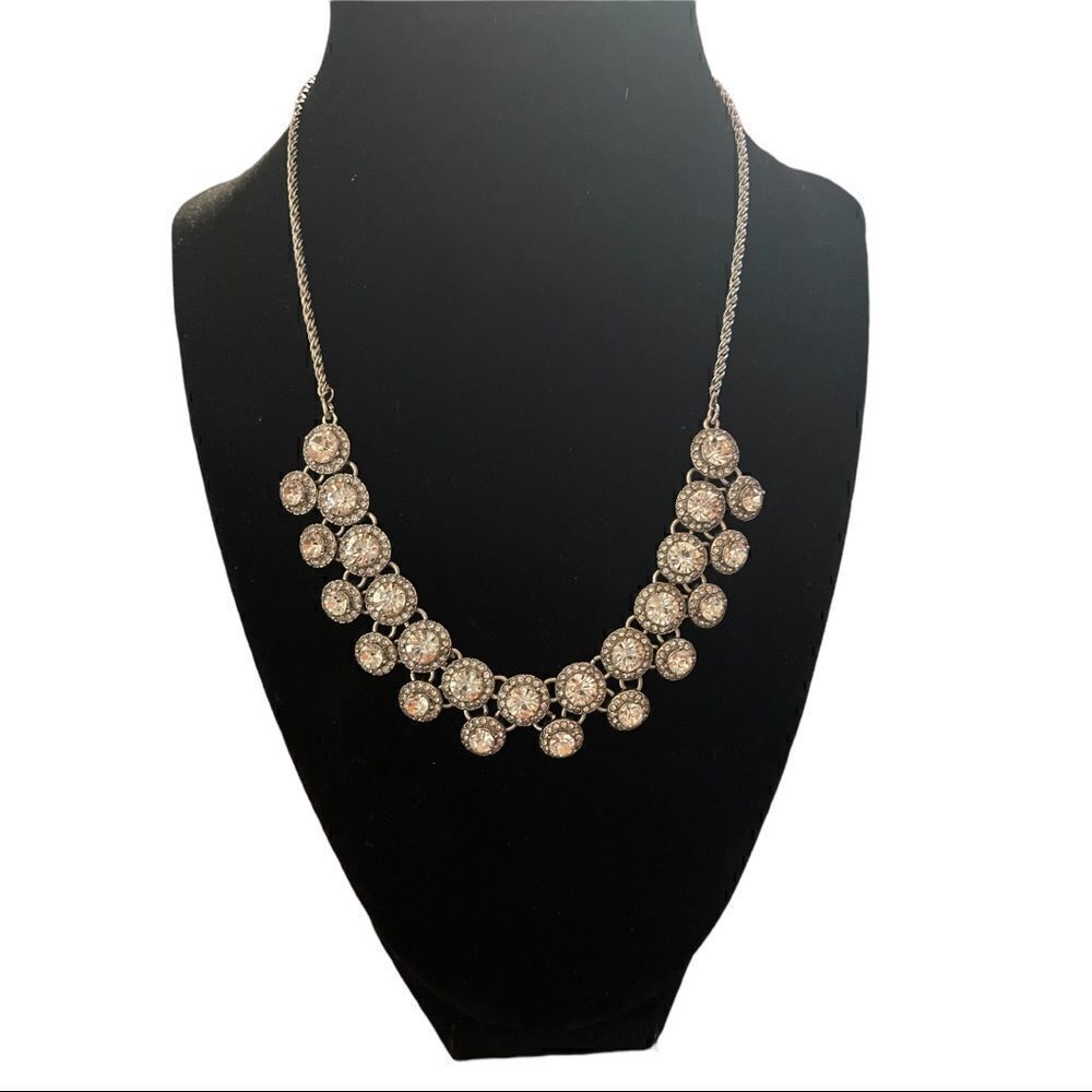 NWOT CHARTER CLUB Silver-Tone Crystal Halo Cluster Statement Necklace